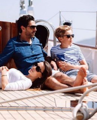 luxury yacht charters